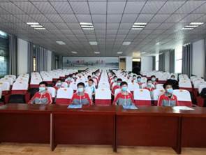 说明: C:\Users\ADMINI~1\AppData\Local\Temp\WeChat Files\d127fc5ca1c3482787271fc3518c1d7.jpg