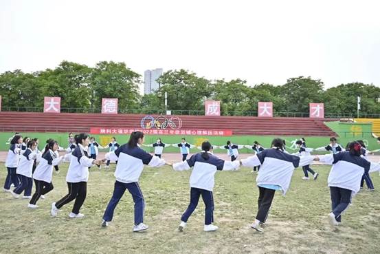 7626f99d9de1a60d1b4f9a65f35f17e