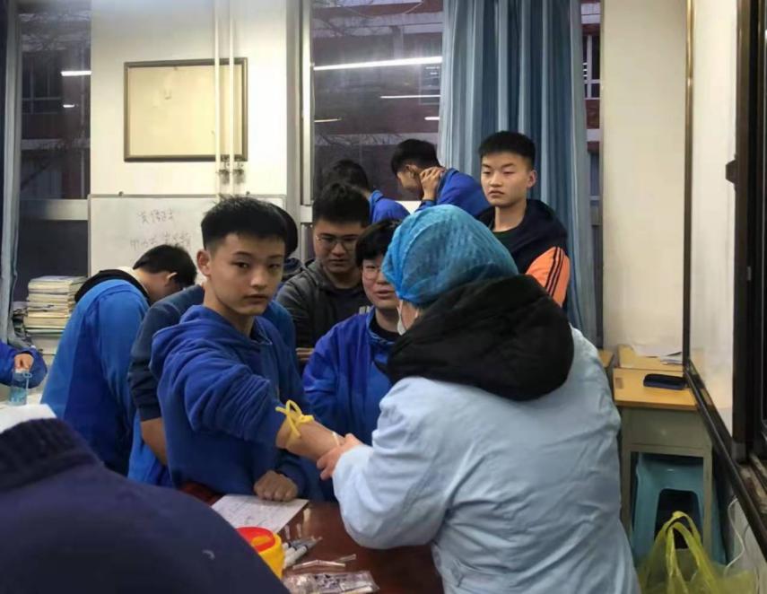 说明: C:\Users\ADMINI~1\AppData\Local\Temp\WeChat Files\214310476b9a2786db97db1b0369844.jpg