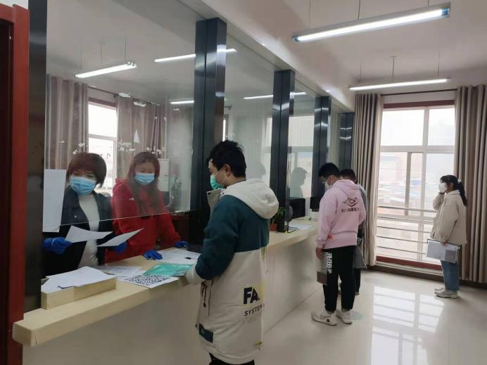 说明: f05ec835b54f415749cbbc0c5b4a440