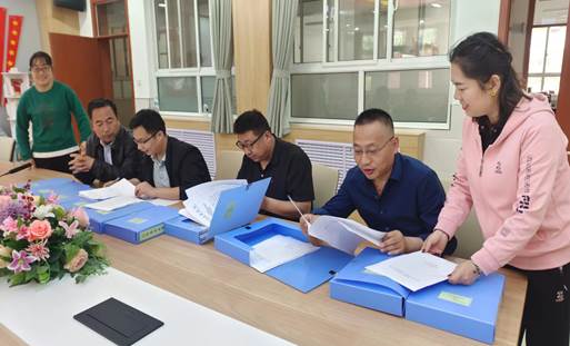 4e2df5f3779c9c7bc5a50e16462e5c9